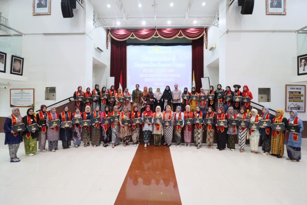 UPY Kukuhkan 1201 Guru Profesional PPG Tahap 1 Tahun 2025