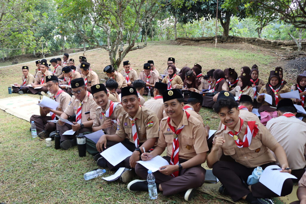 Kursus kepramukaan mahasiswa PPG